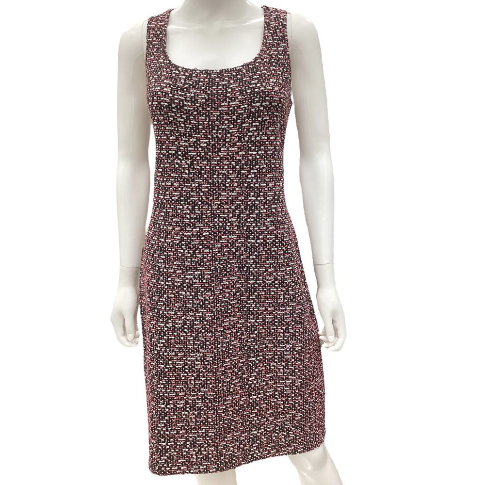 St.John Collection Dress Women’s Size 10 Square Neck Boucle Knit in Red